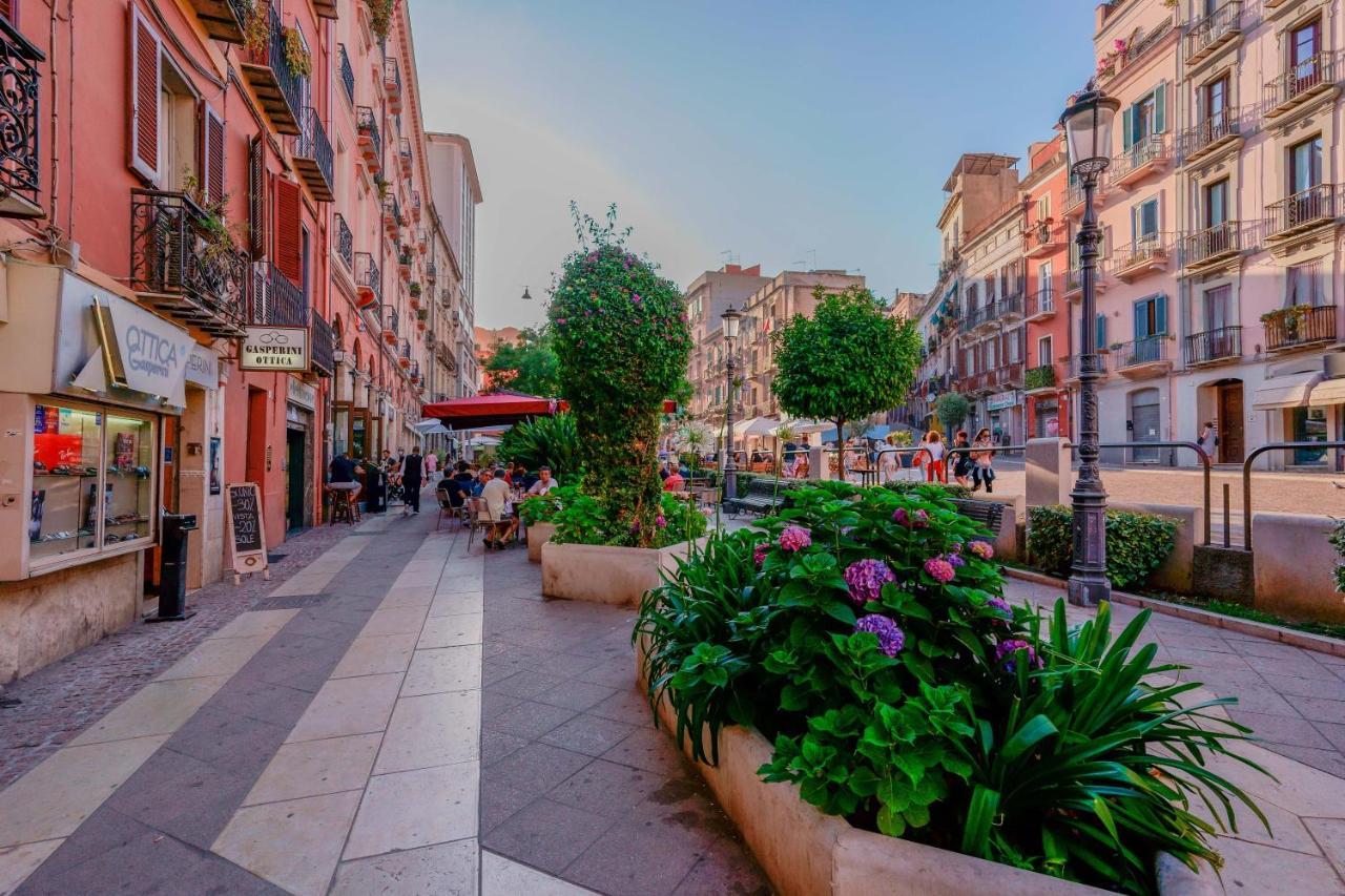 Suite nel Largo Cagliari Esterno foto